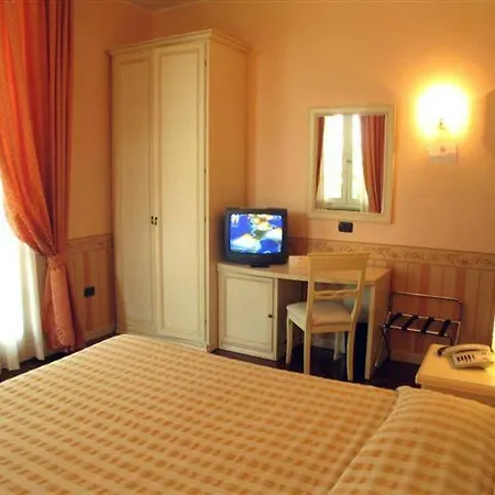 Отель Gardenia & Charme Adults Friendly 4star Service Бардолино