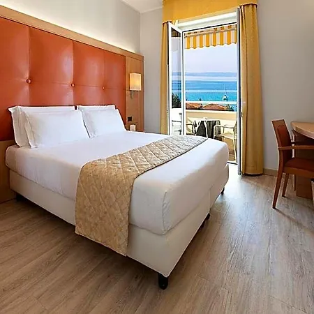 Gardenia & Charme Adults Friendly 4star Service Бардоліно
