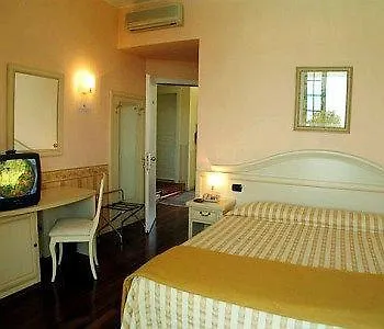 Отель Gardenia & Charme Adults Friendly 4star Service 3*