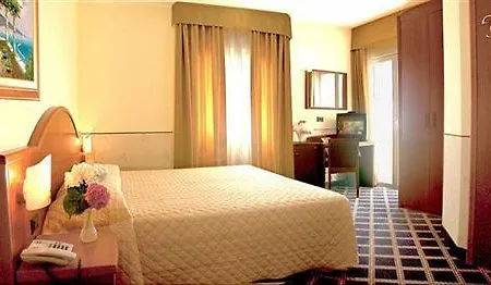 Отель Gardenia & Charme Adults Friendly 4star Service 3*