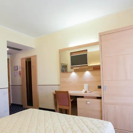 Gardenia & Charme Adults Friendly 4star Service Готель 3*